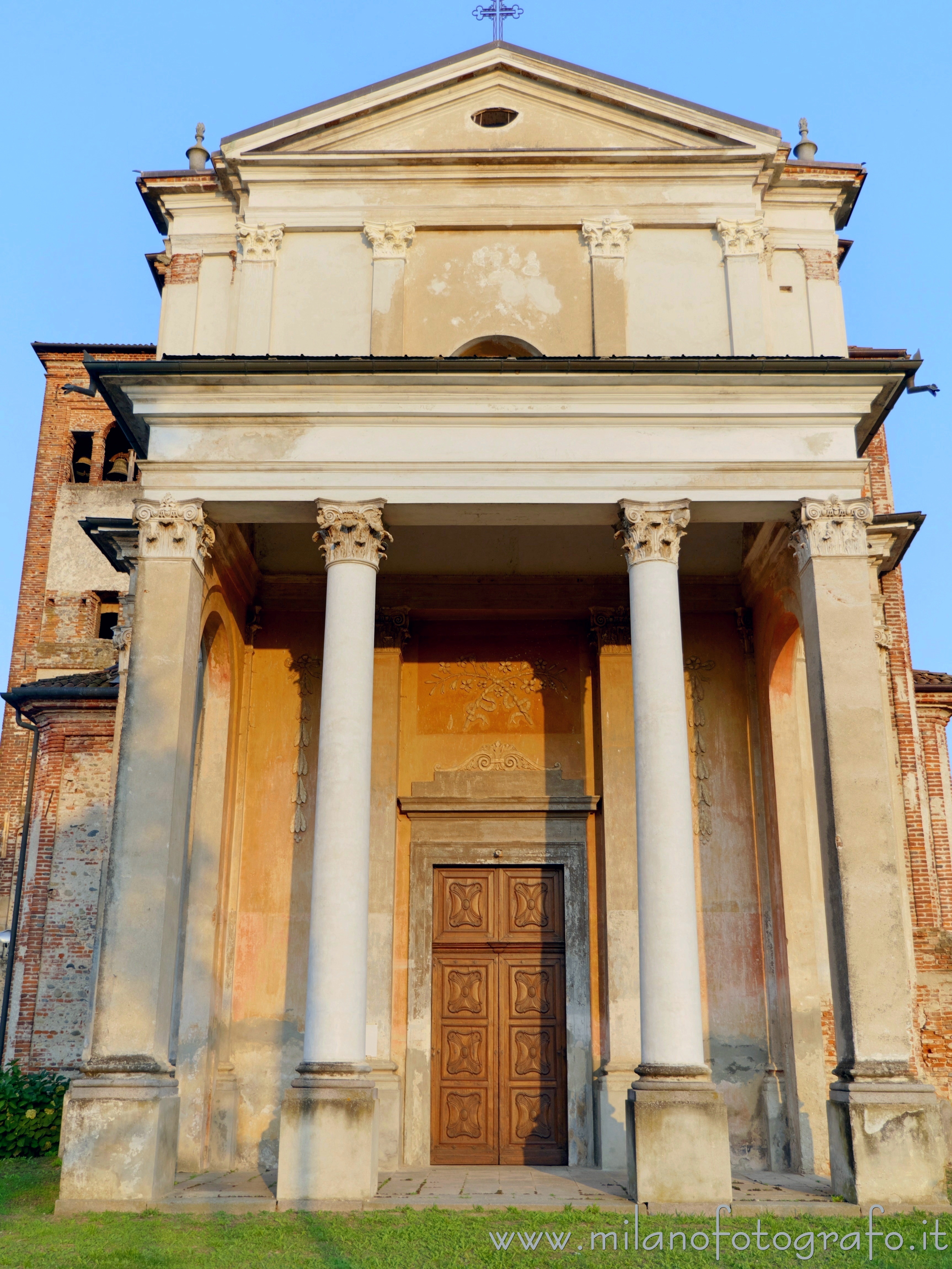 Mottalciata (Biella, Italy) - Facade of the Church of San Vincenzo